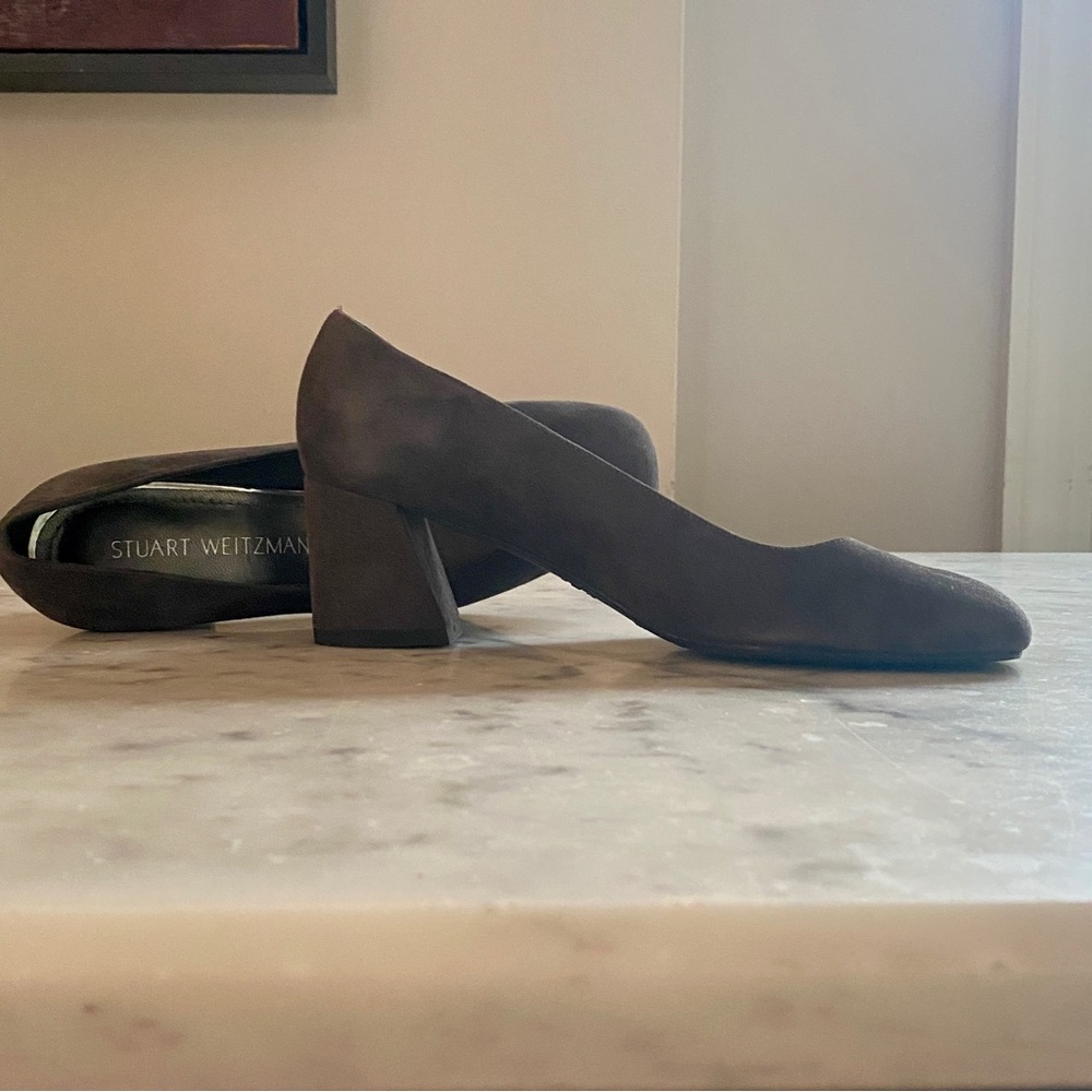 Gorgeous Stuart Weitzman Chunky Heel Suede - NWOT